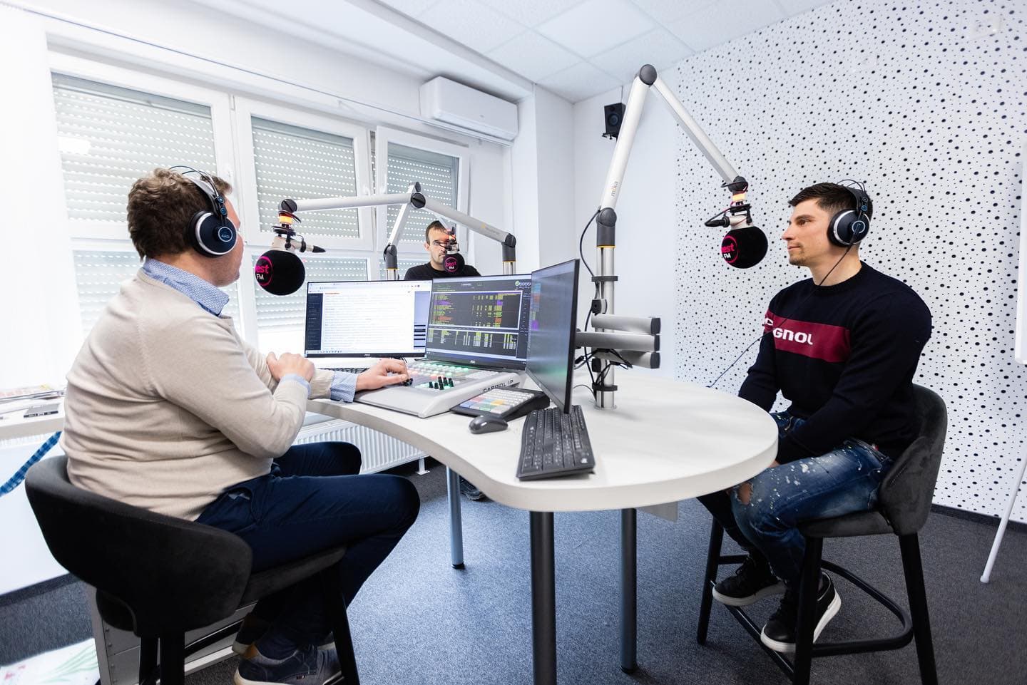 RADIO BEST ESLOVENIA SELECCIONA AEQ CAPITOL PARA SU ESTUDIO PRINCIPAL