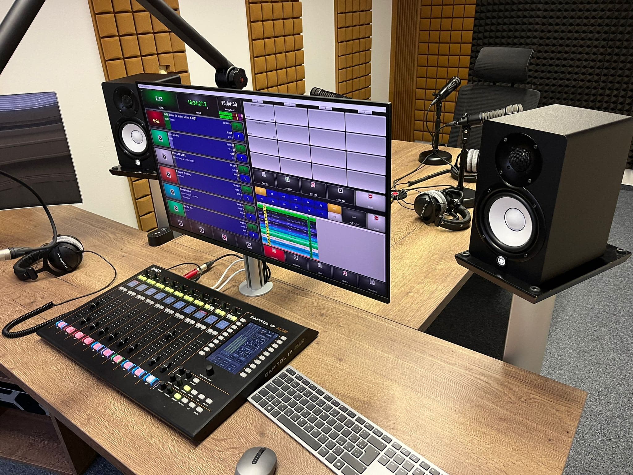 aeq press release caìtol ip plus edu radio prague (3)